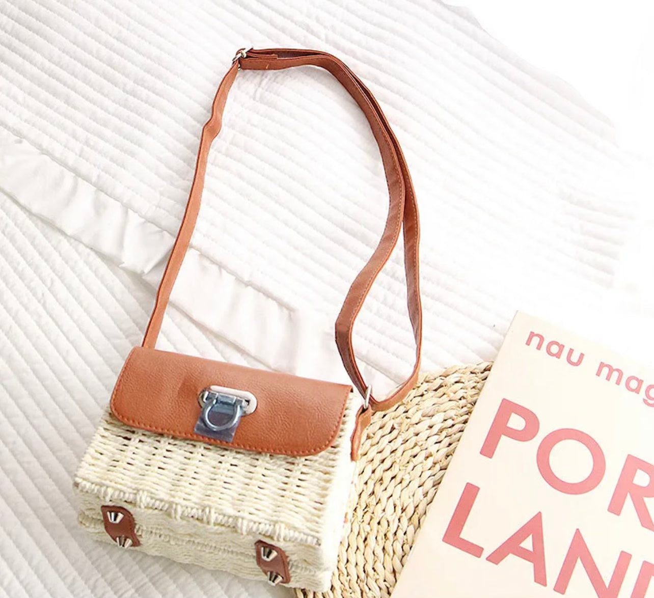 Leilani Crossbody Strawbag
