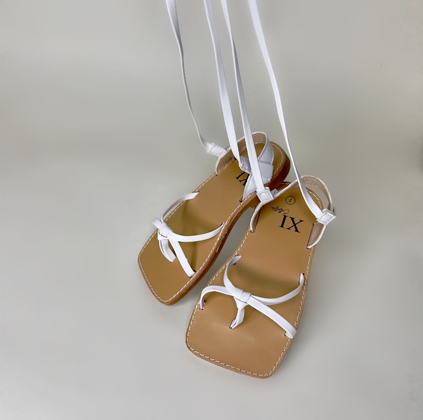 XIcollection Square Sandals